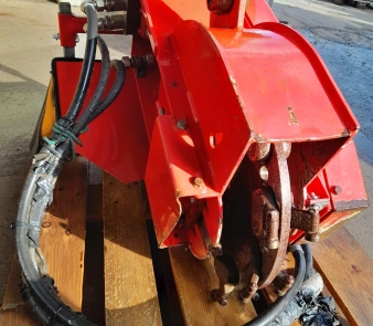 Kubota U55 Stubbenfraese 001